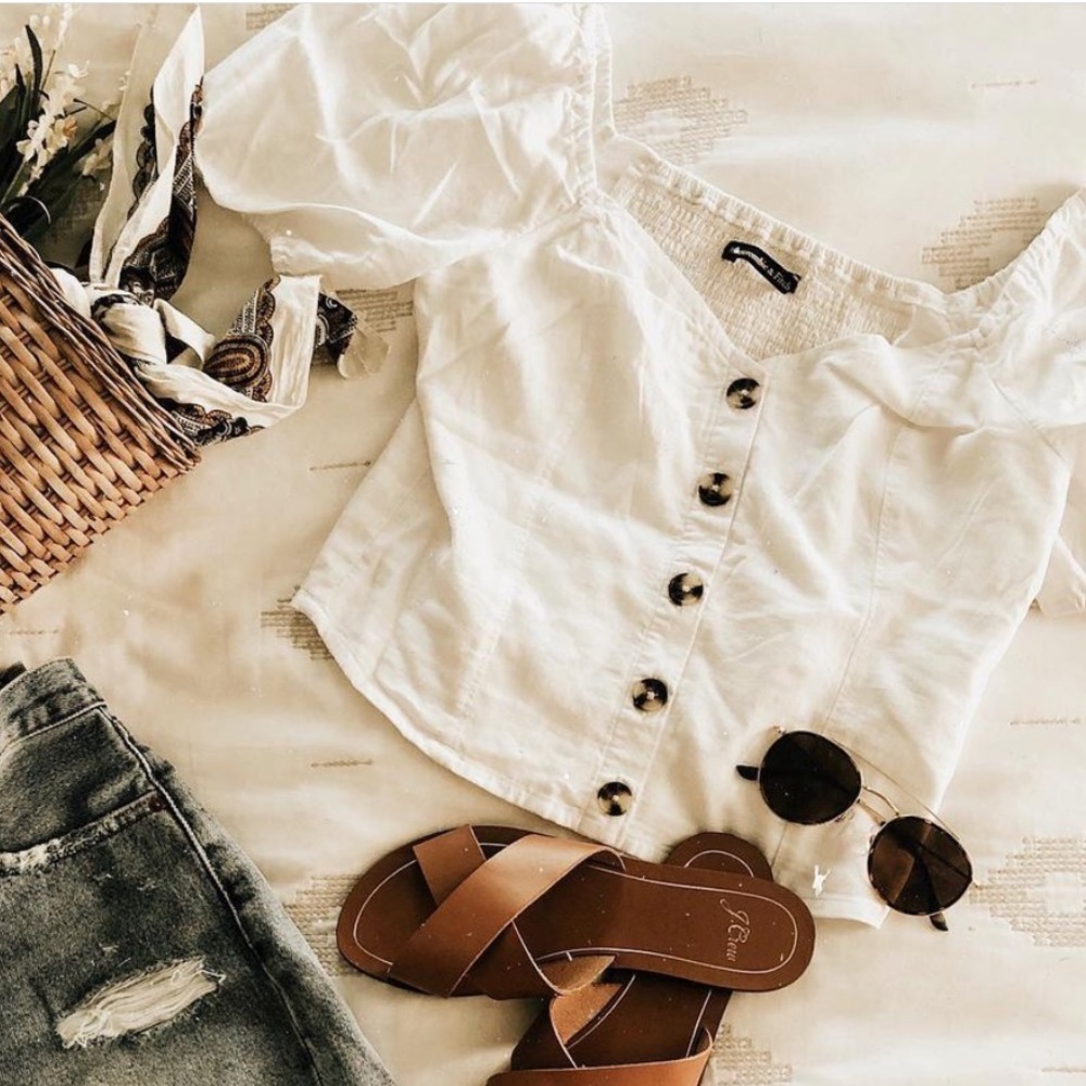 Abercrombie and Fitch White Top